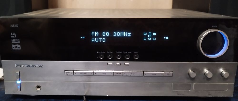 Усилвател Harman Kardon + колони