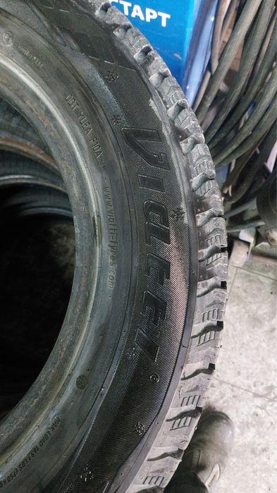Продам зимние шины