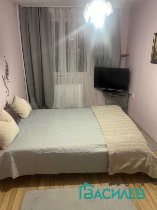 Продава се Двустаен апартамент в София, Център - 72 кв.м за 1488 €/кв.м - Снимка #5