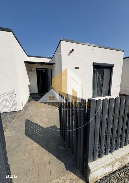 Casa–apartament moderna | 62 mp | Curte proprie | Prima inchiriere |