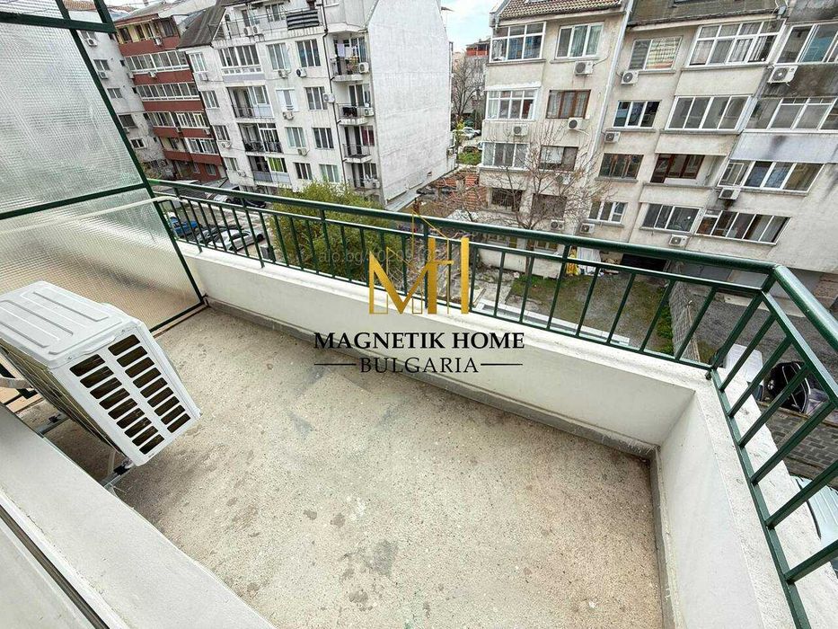 Дава се под наем Двустаен апартамент в Бургас, Възраждане - 72 кв.м за 357 € - Снимка #3