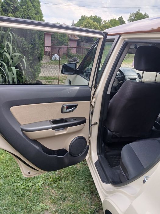 Vand Kia Soul 1,6 Benzina