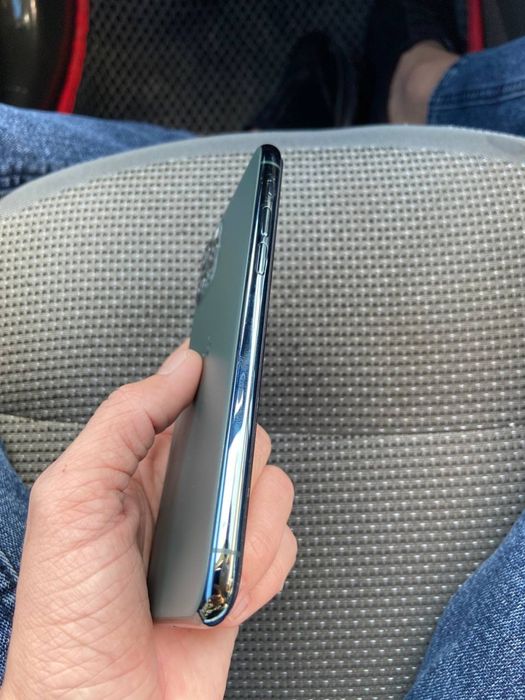 Продам либо обмен Айфон 11 про