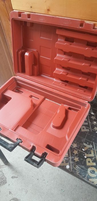 Пластмасов куфар