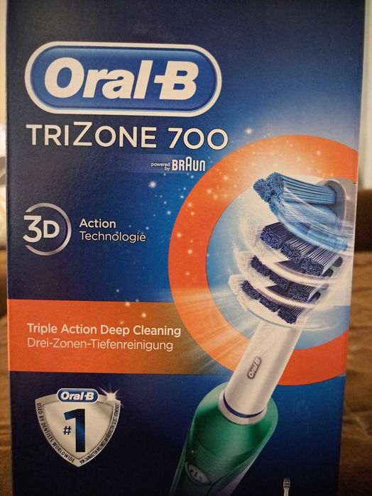 Електрическа четка за зъби ORAL B