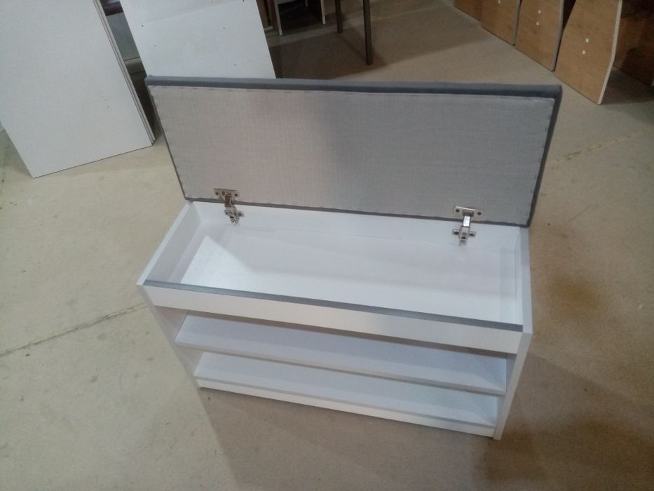 Продам новую обувницу!