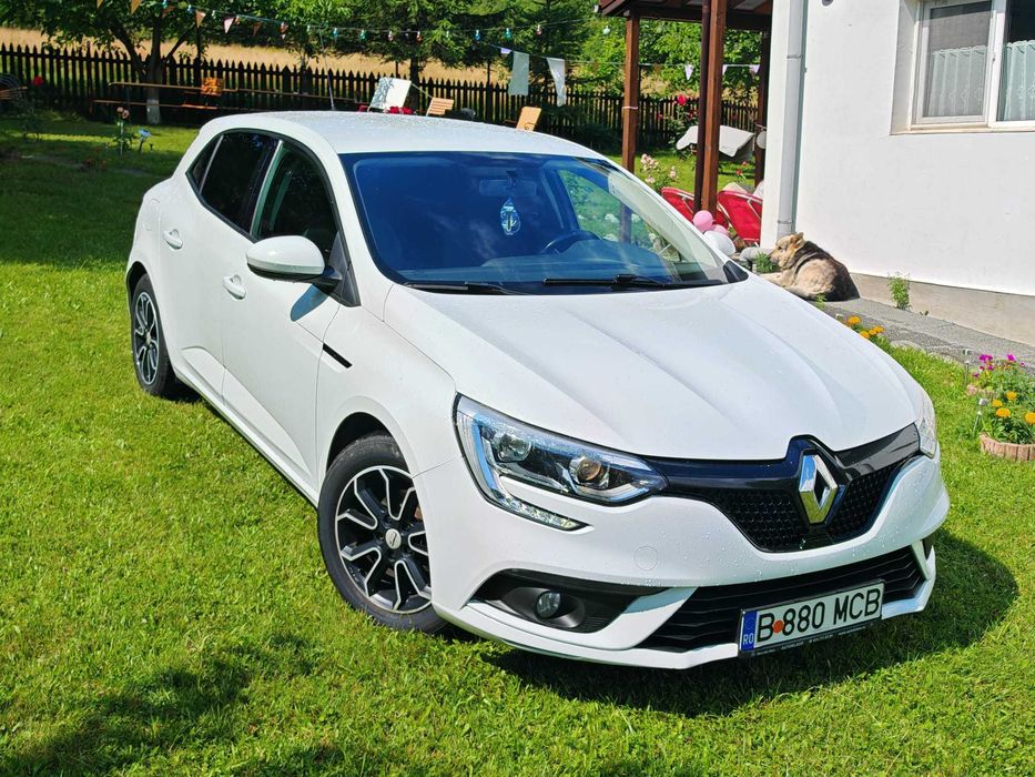 RENAULT Megane 2018 — imagine 2