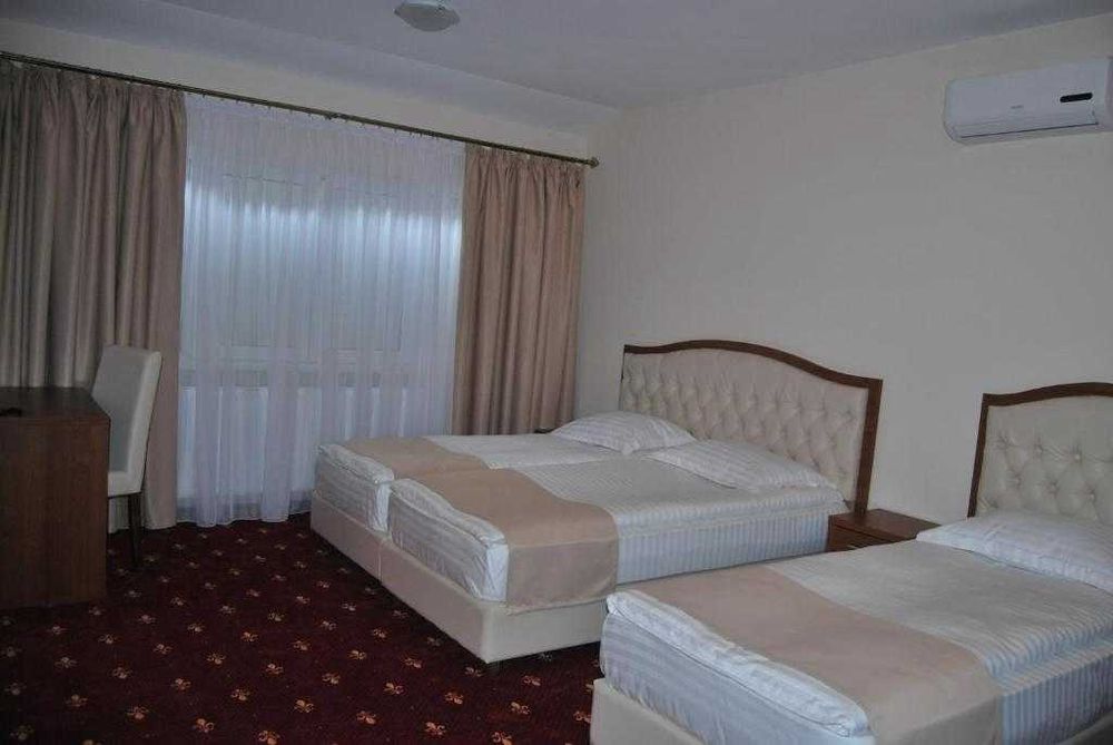 Afacere funcțională+investiție imobiliară-Hostel Păltiniș