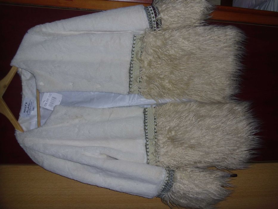 Palton stil rustic ,nou