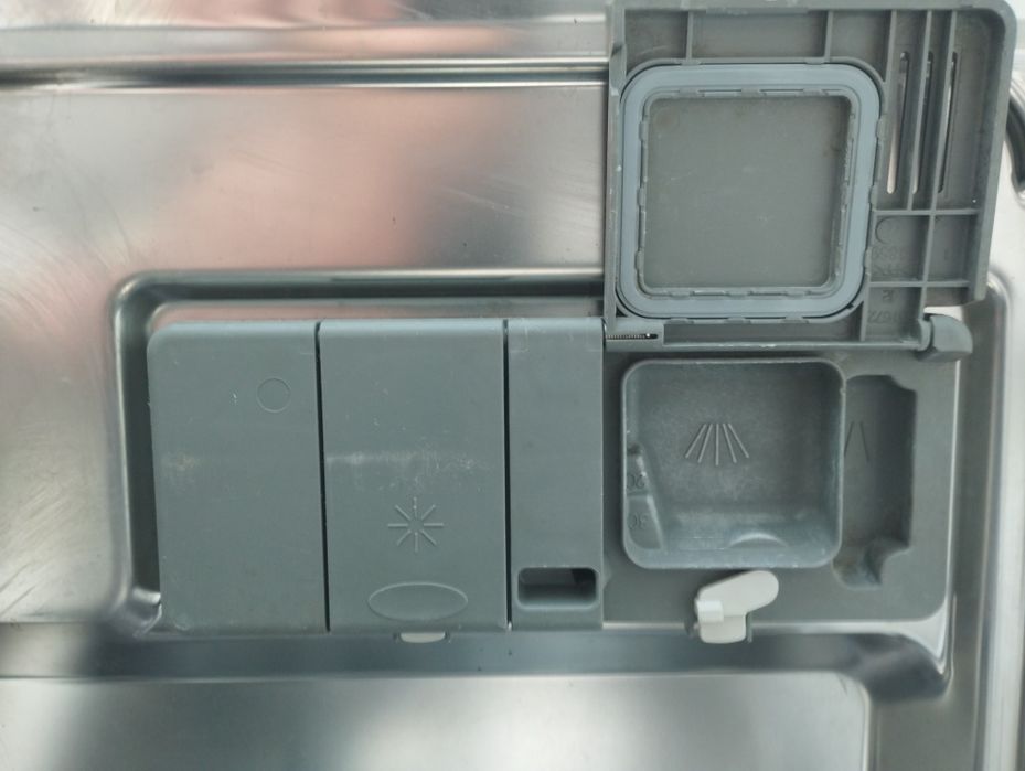 Съдомиялни 45см за пълно вграждане . Гаранция 1 година