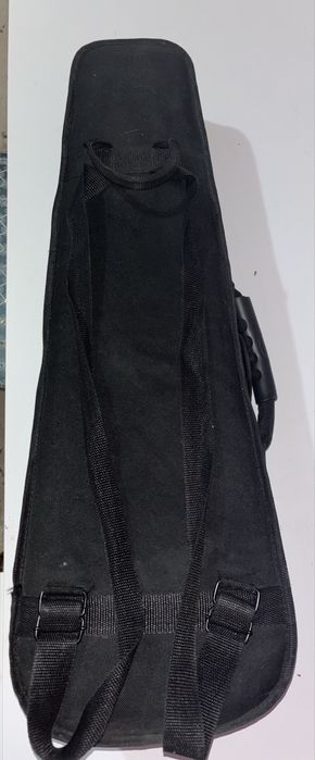 Продам скрипку с чехлом