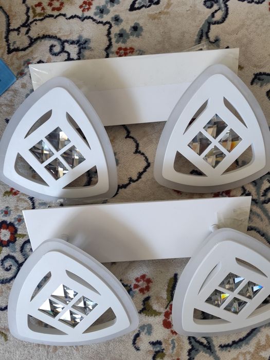 Продам бра, светильники