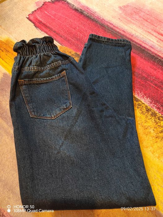 Нови дънки.     .