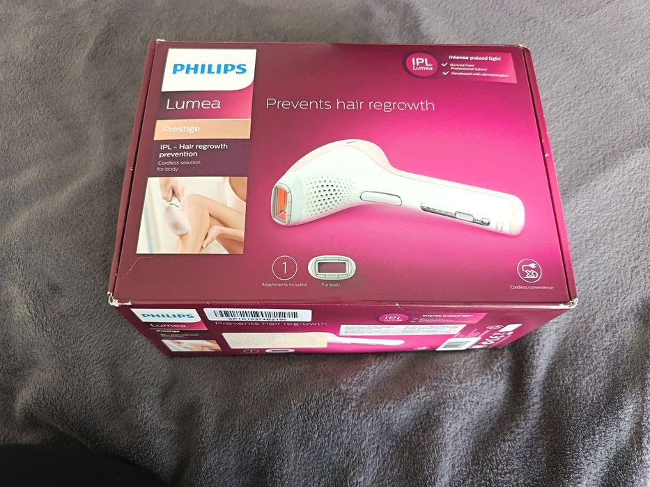 Vând aparat epilare definitiva Philips Lumea (IPL)