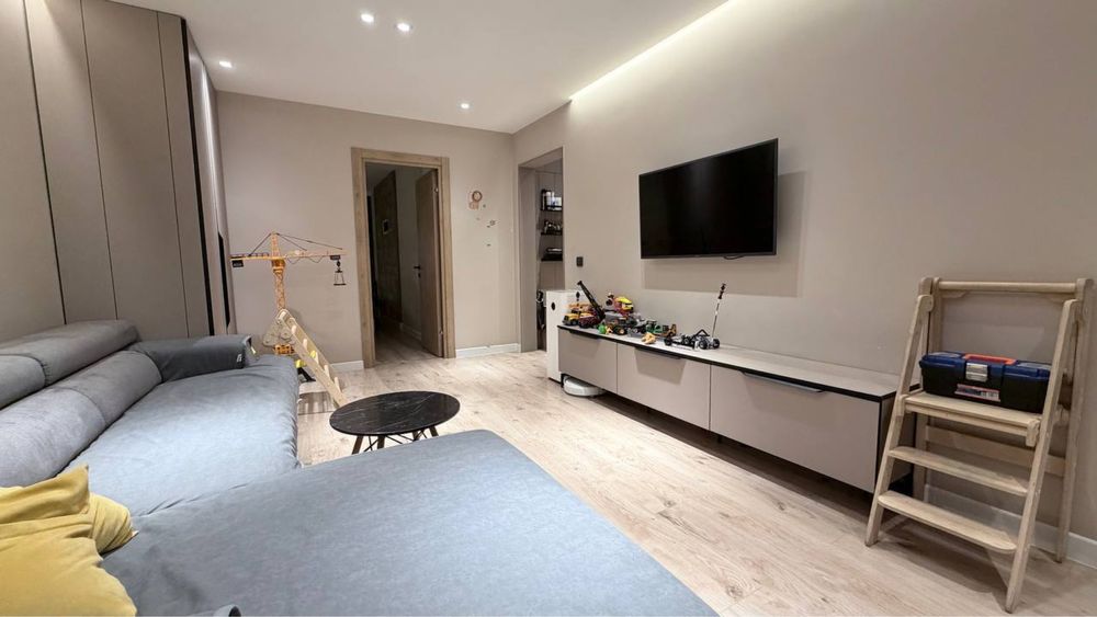 Продается 2х комнатная квартира кирпич Массив Ялангач Экобазар