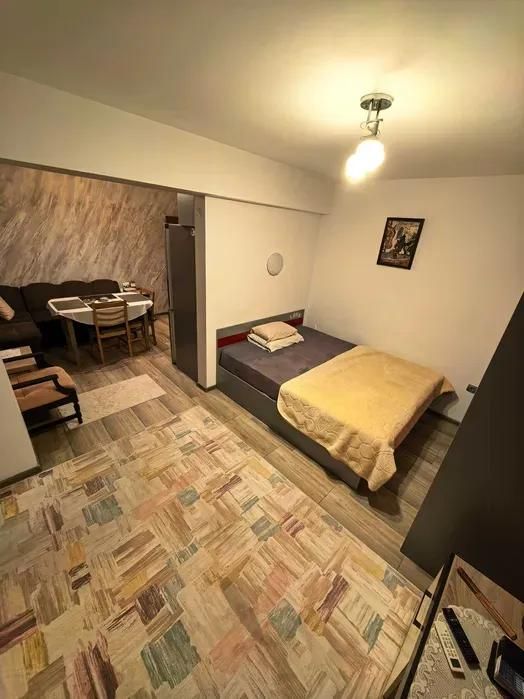 Дава се под наем Двустаен апартамент в Варна, Възраждане 4 - 67 кв.м за 448.8 € - Снимка #2