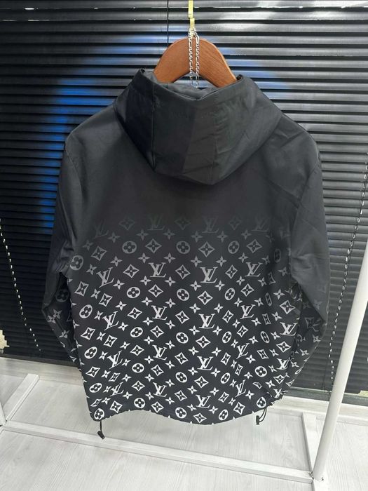 Мъжки Ветровки Burberry