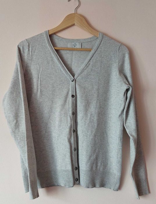 Pulovere cu nasturi C&A