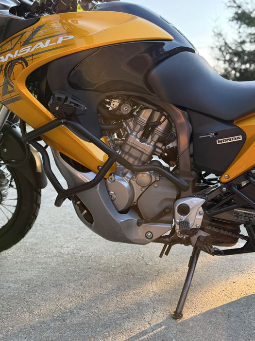 Honda Transalp VT700XL
