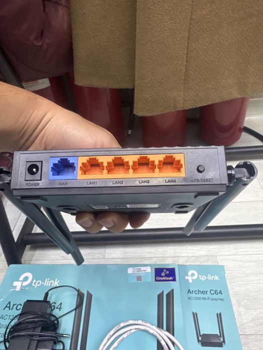 Wi-Fi роутер TP-LINK Archer C64 черный