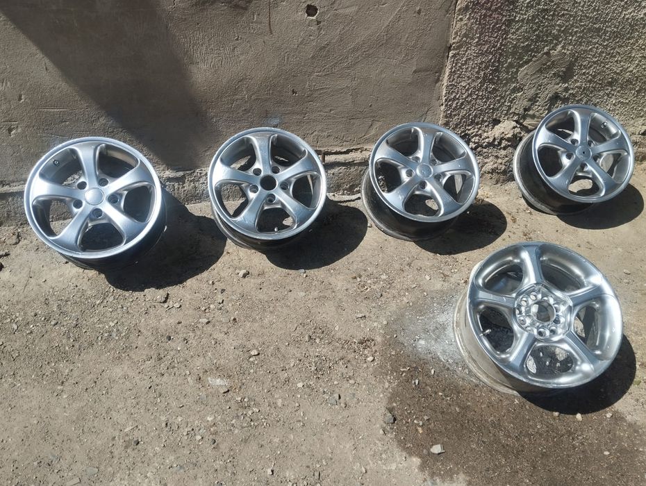 Титановые диски на ауди с4.