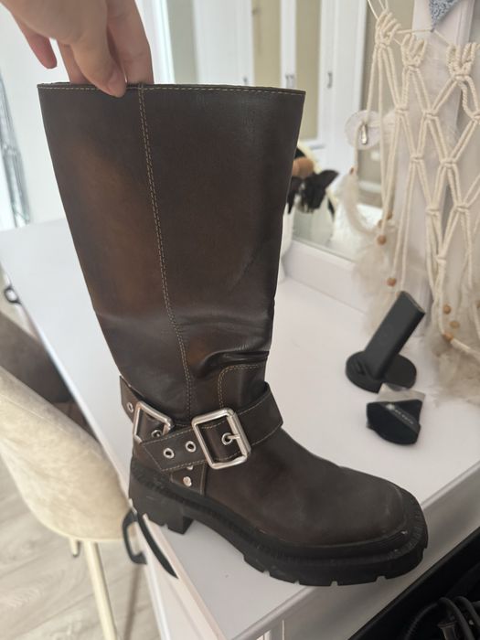 Продам Ботинки Zara