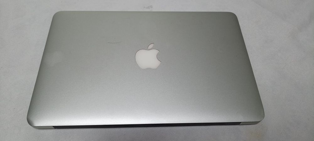 Apple MacBook Air 2012