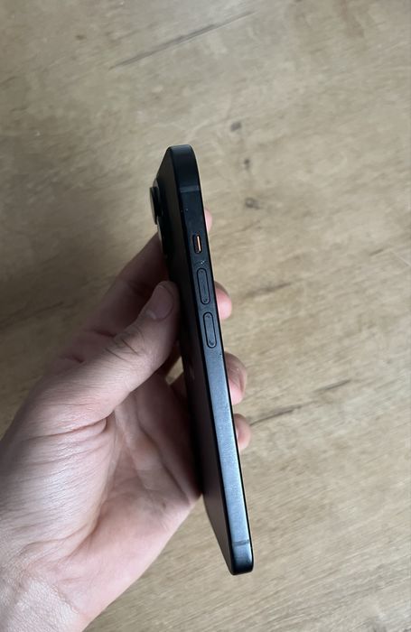 Айфон 15, 128 гб e-sim
