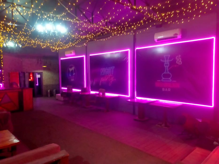 Сдам в аренду ресторан караоке