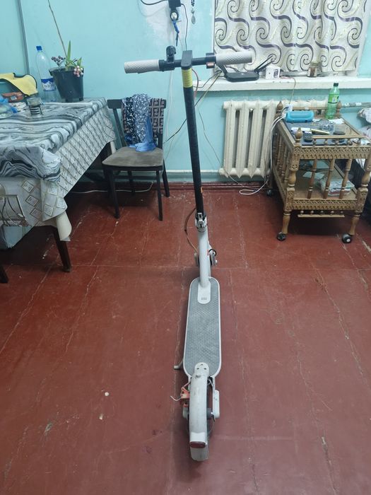 Mi Electric Scoter 3