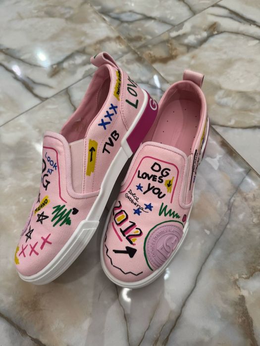 Слипоны бренда Dolce&Gabbana