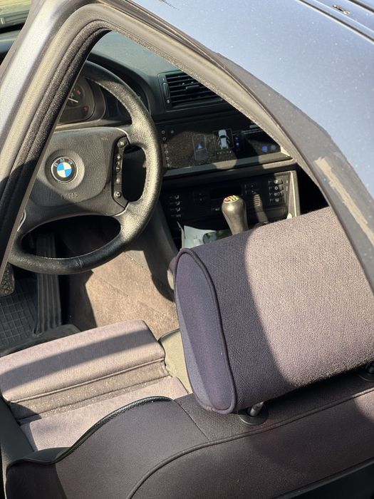 BMW E39 sweden в полном стоке