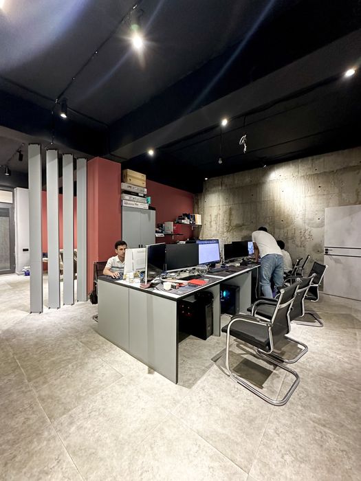 Bodomzor podval ofis arendaga 131 kvadrat