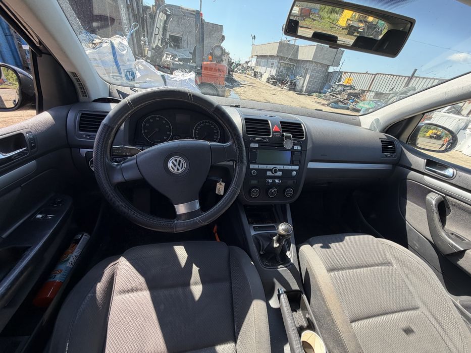 VW Golf 5 1.6 FSI НА ЧАСТИ / 2004g. / 115hp