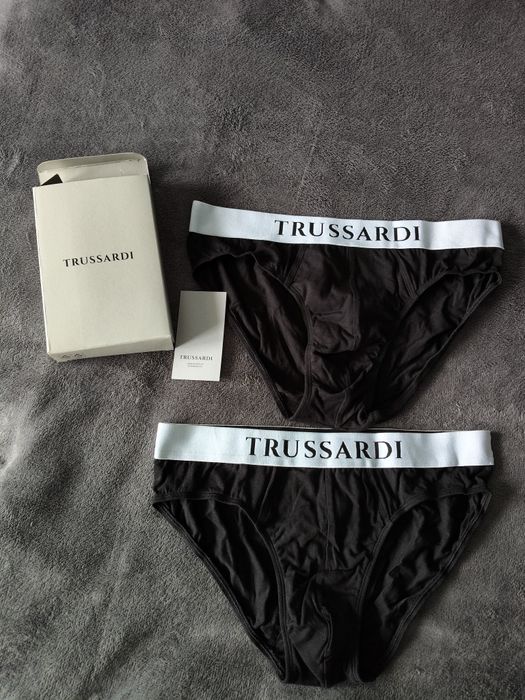 Trussardi set 2 chiloti barbatesti negri cu banda alba mărimea M noi originali