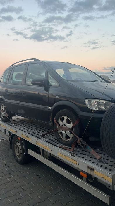 Dezmembram Opel Zafira A 1.8 benzina din 2001