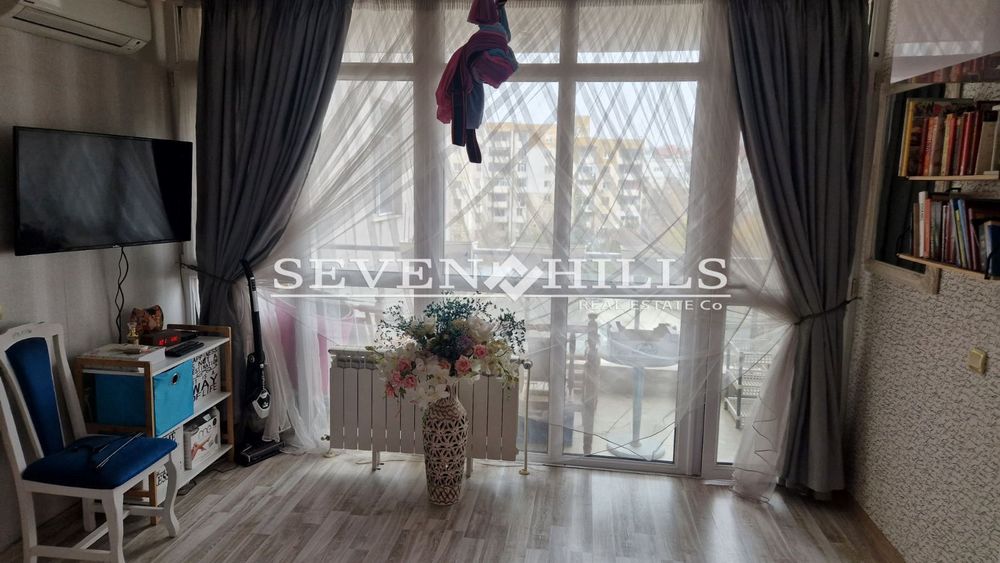 Продава се Тристаен апартамент в Пловдив, Гагарин - 100 кв.м за 1650 €/кв.м - Снимка #12