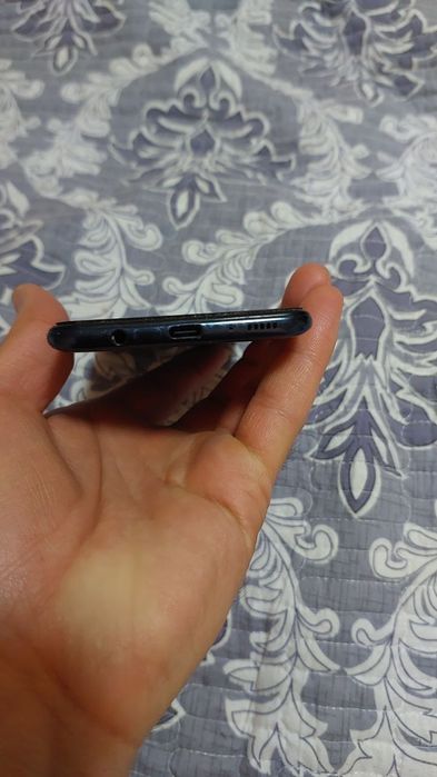 Samsung a30s 32тали идеал  сотилади