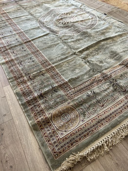 Ковёр новый