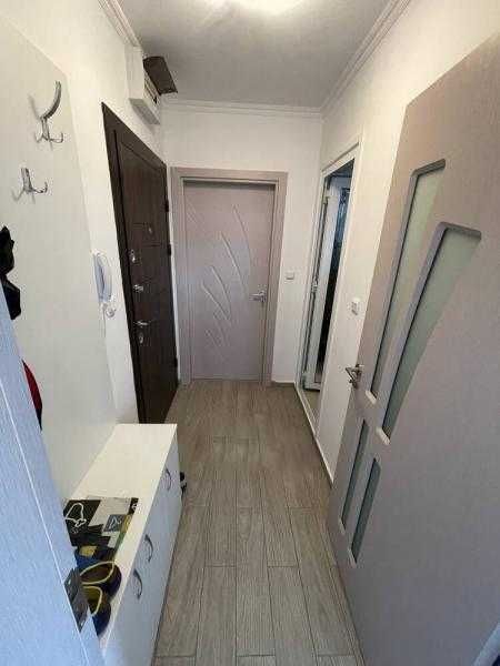 Дава се под наем Двустаен апартамент в Бургас, Изгрев - 65 кв.м за 408 € - Снимка #8