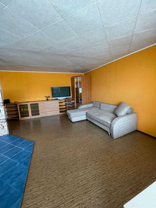 Продам 2х,Карбышева, 22