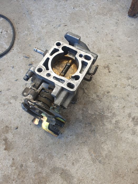 Дроссель от автомобиля