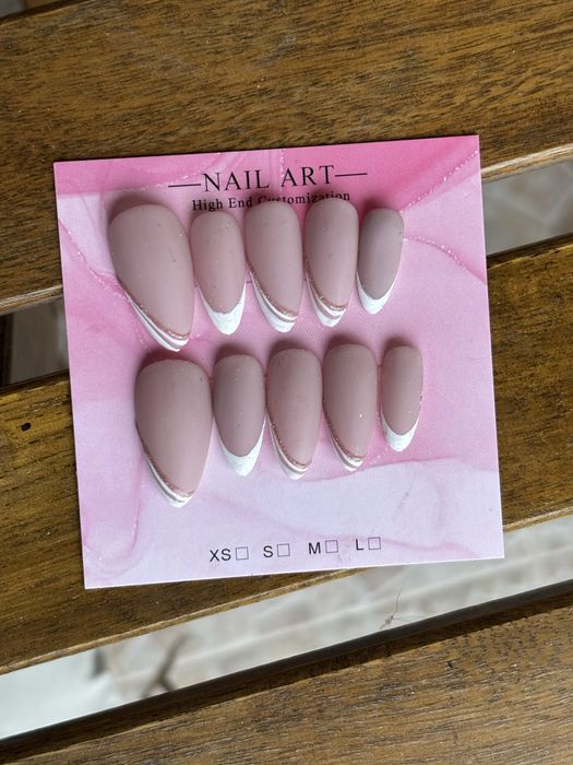 Press on изкуствени нокти