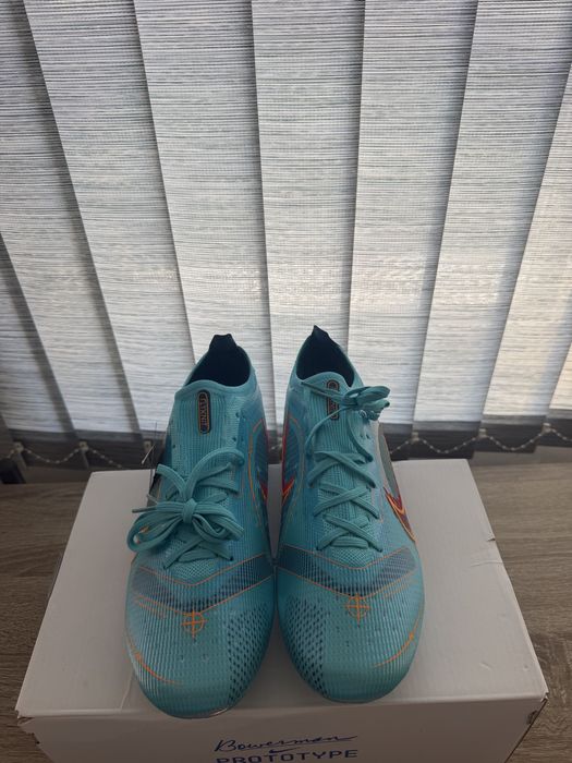 Чисто Нови Nike Mercurial размер 44