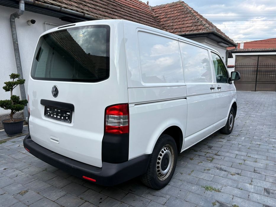 Volkswagen Transporter T5 2.0 TDI Euro 5