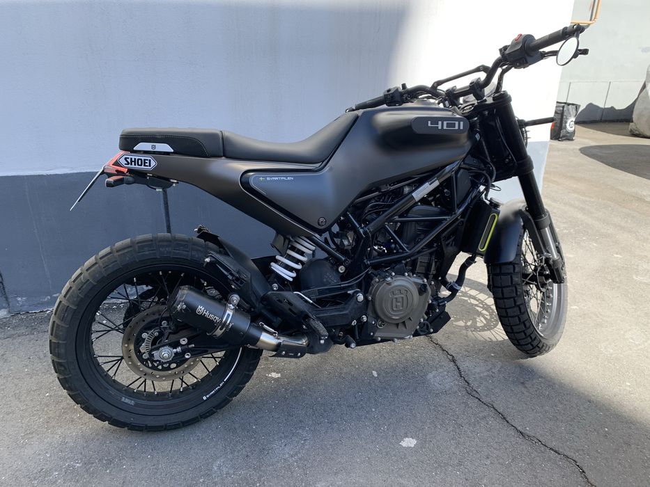 Husqvarna Svartpilen 401 cafe racer