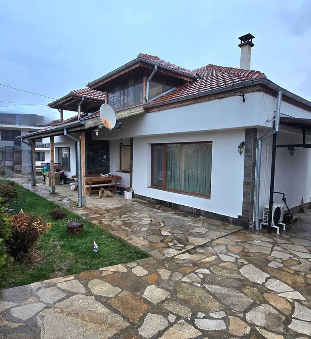 Продава се Къща в Търговище, Център - 160 кв.м за 733 €/кв.м - Снимка #9