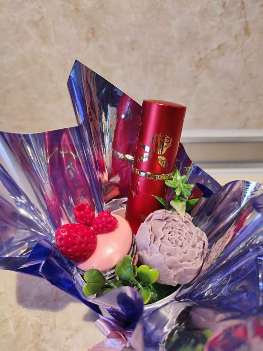 Сапунени изделия цветя и други