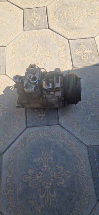 Компресор кондиционера Range Rover  L322