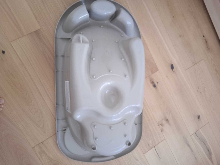 Cada bebe Beige cu forma anatomica Baby Bagno, Cam